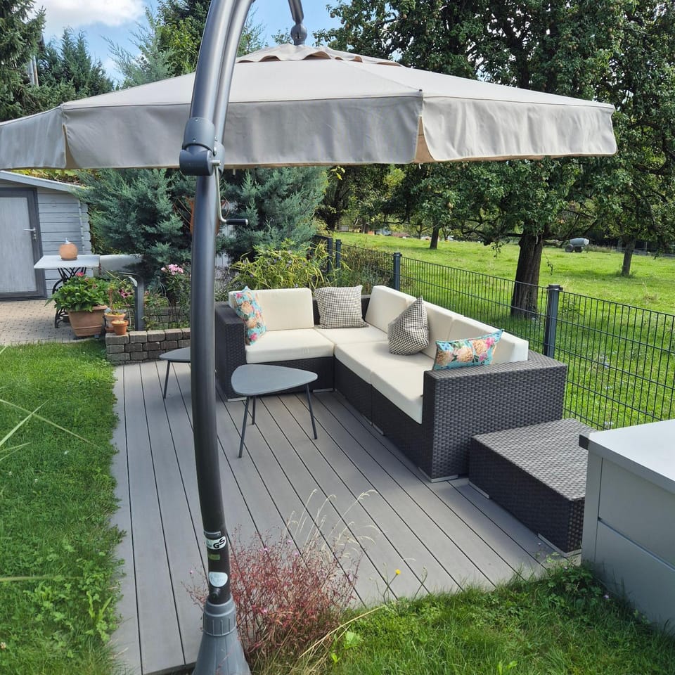 Property building, Garden, Seating area