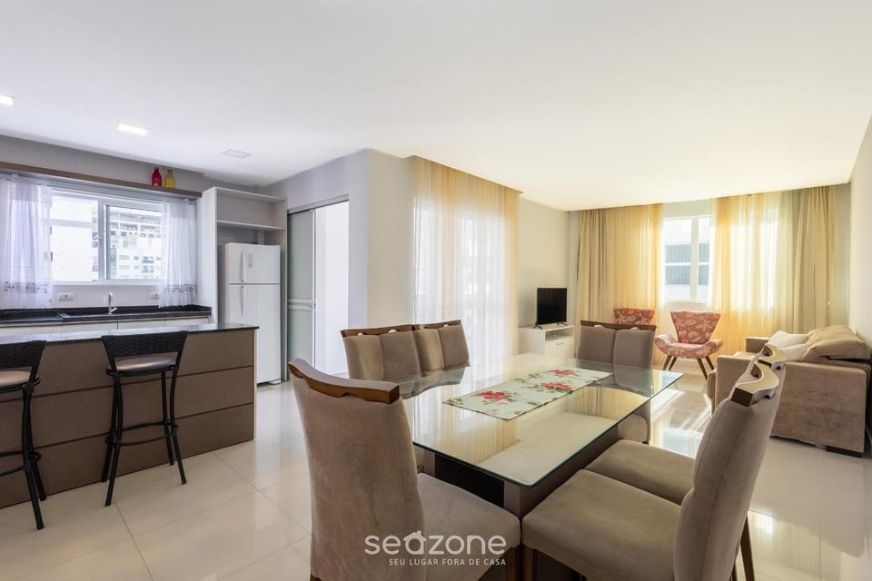 TV and multimedia, Living room, Dining area