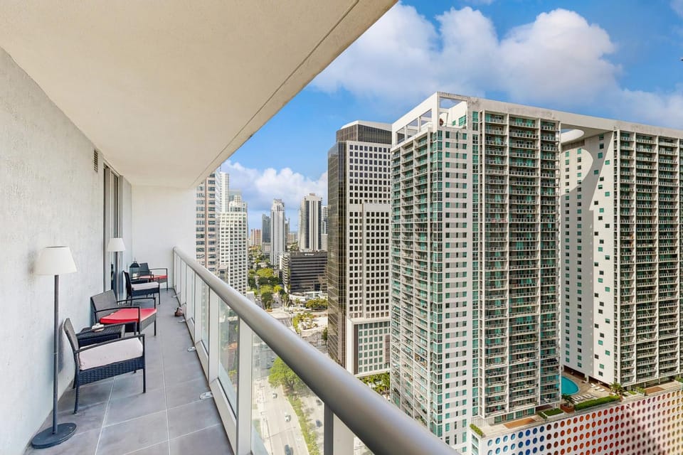 Tony Ultimate Experience Miami Apartment in Brickell