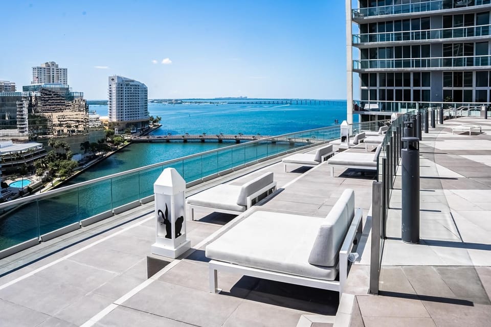 Tony Ultimate Experience Miami Apartment in Brickell