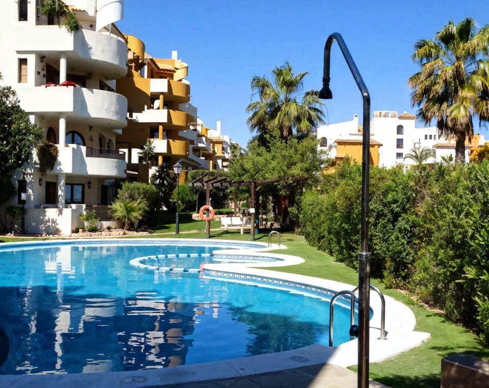 Stylish penthouse with private panoramic rooftop terrace Apartment in Vega Baja del Segura