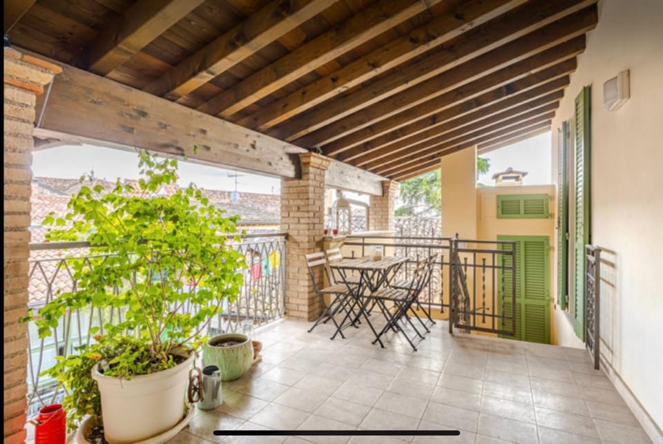 Patio, Balcony/Terrace