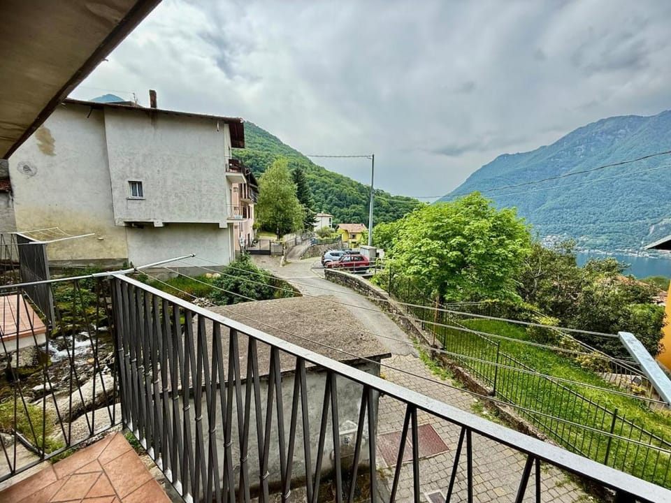 A house between a waterfall and a lake the enchantment of Nesso Apartment in Lombardy
