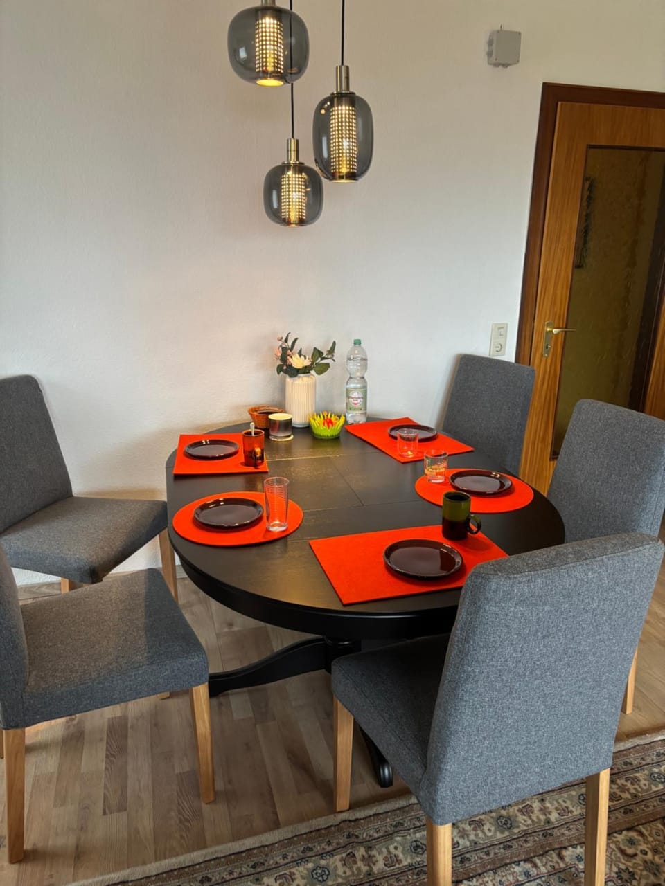 Living room, Dining area