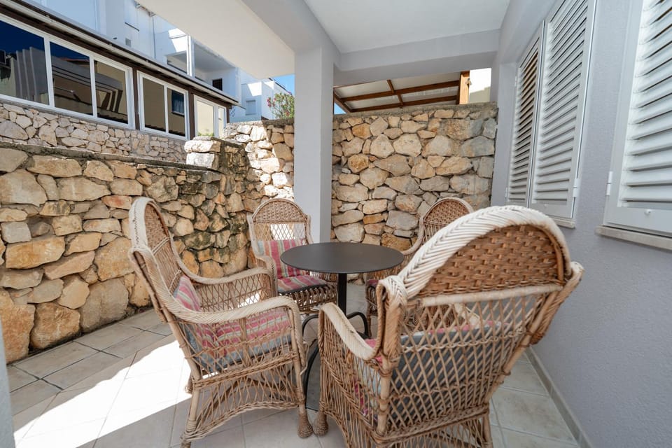 Balcony/Terrace, Balcony/Terrace