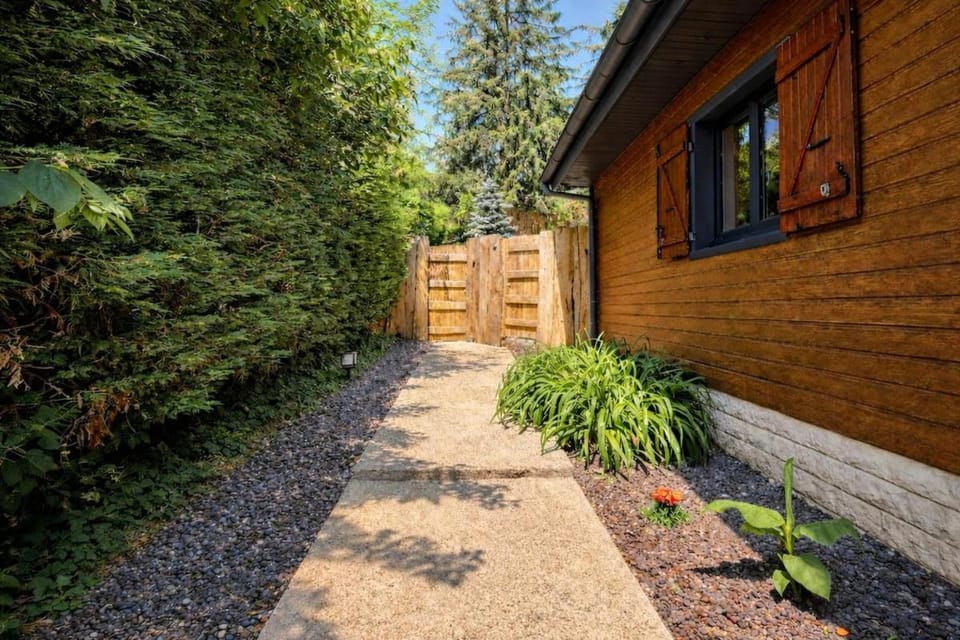 - Chalet Cosy - Pleine nature Chalet in Auvergne-Rhône-Alpes