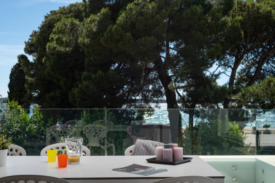 Balcony/Terrace, Beach, Sea view