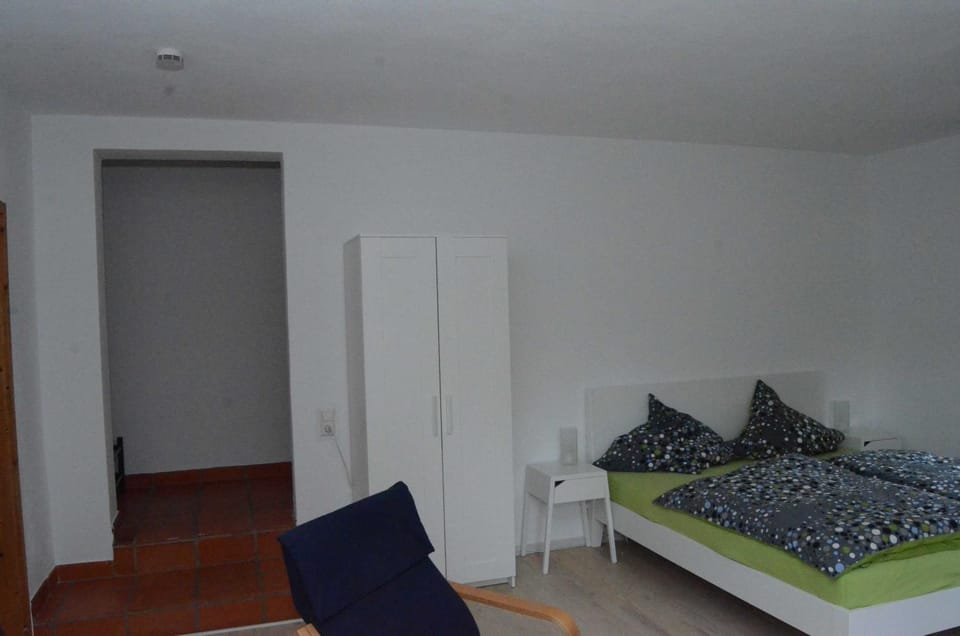Bed, Photo of the whole room, wardrobe