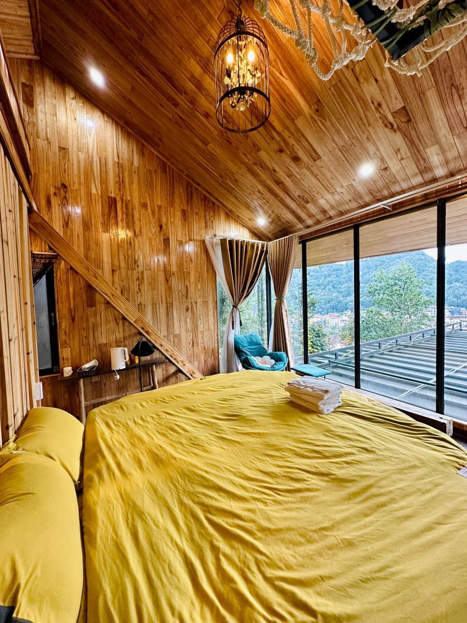 Living room, Photo of the whole room