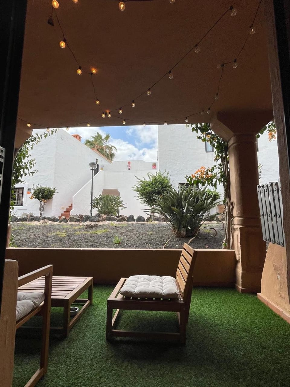 Garden, Seating area, Garden view