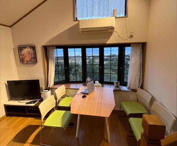 Pet-friendly, entire house rental on Shikashima! 100-tsubo dog run and ocean view Apartment in Japan