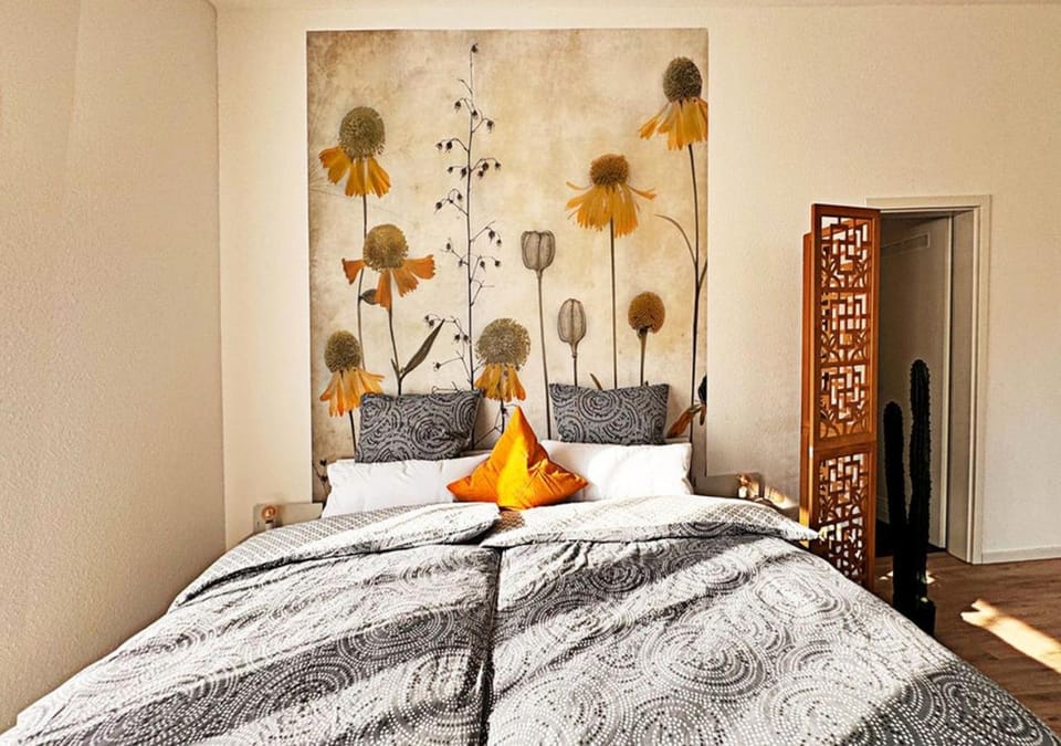 Bed, Photo of the whole room