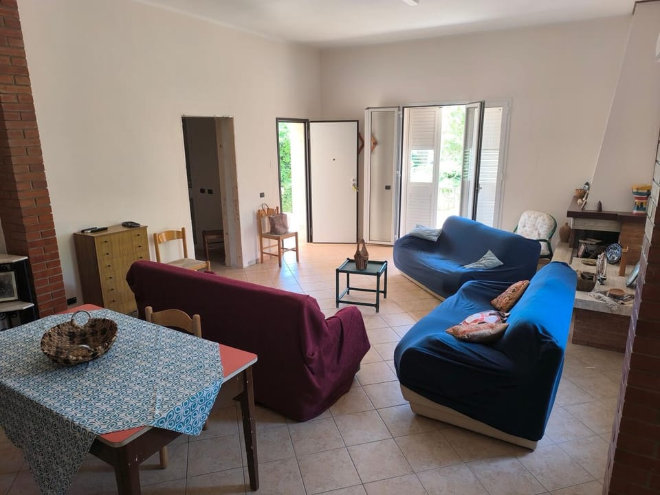Seating area