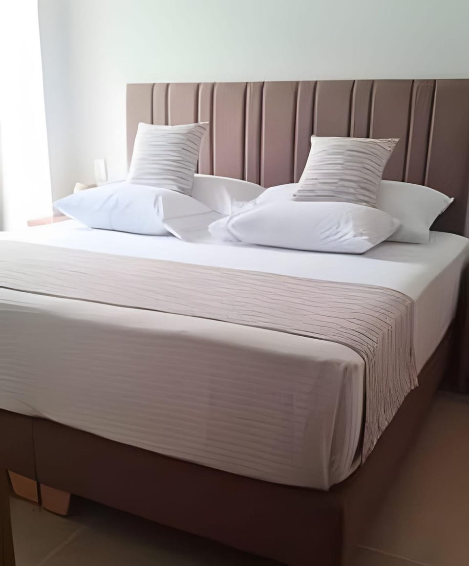 Spectacular View & King Bed – Baia Kristal Apartment in Bolivar