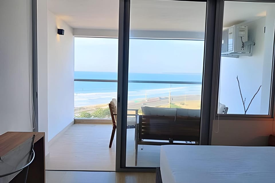 “Luxury Oceanfront Apartstudio” Apartment in Cartagena
