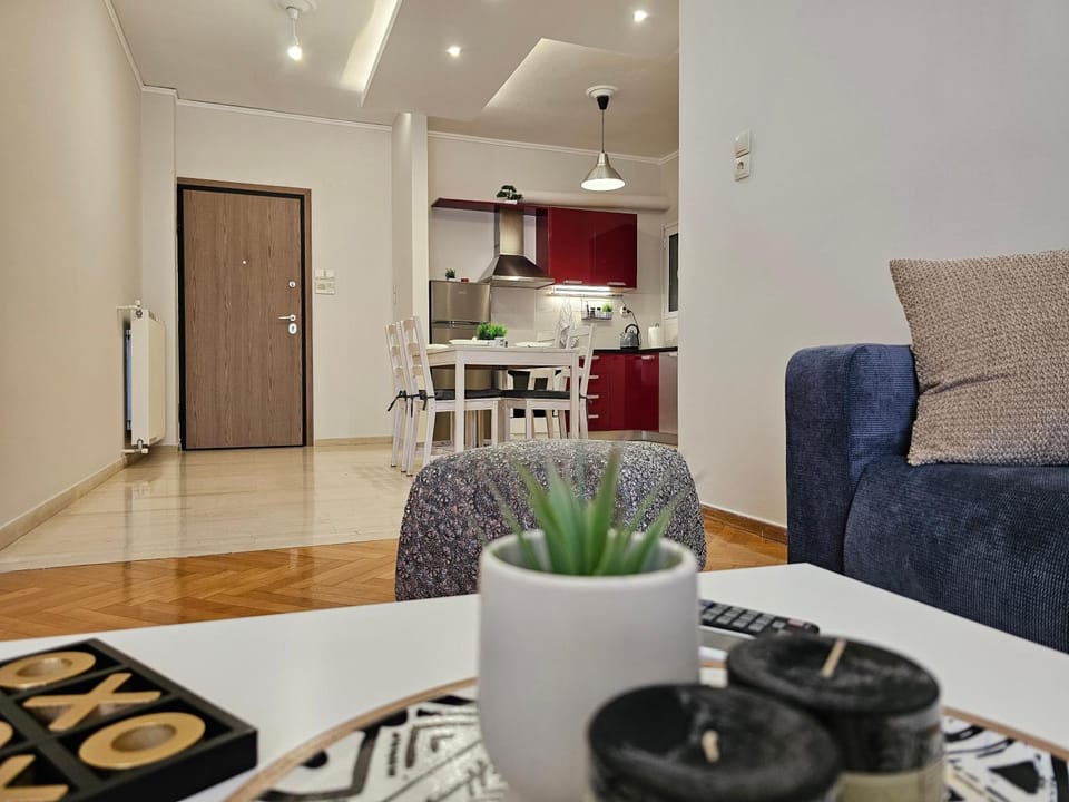 Kitchen or kitchenette, Living room, Dining area