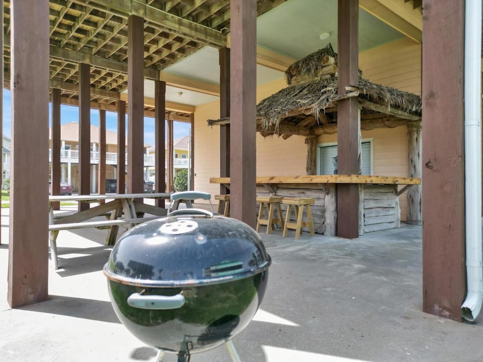 BBQ facilities, BBQ facilities