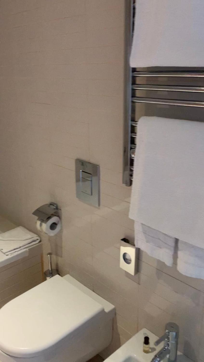 Toilet, Bathroom