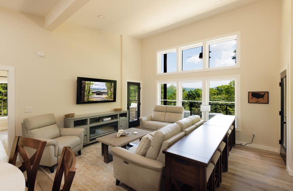 Shenandoah Luxury Mountain Stay in Stanardsville House in Shenandoah Valley