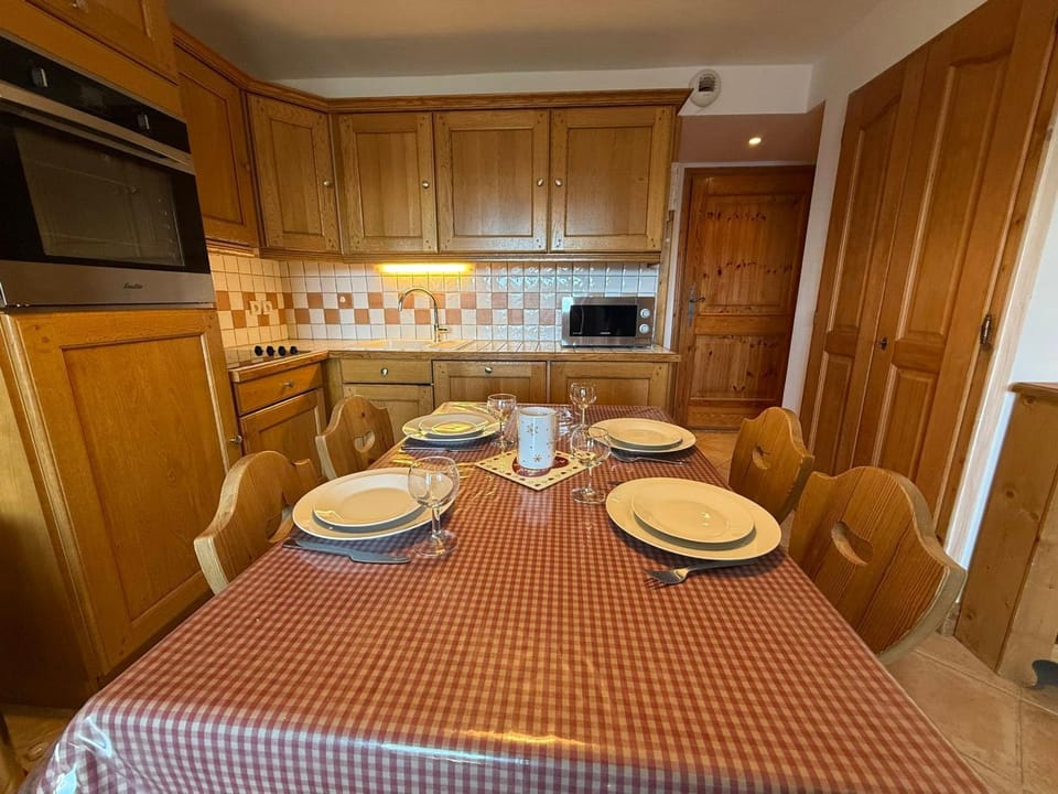 Appartement 4 pers, 10 min des Saisies, vue montagnes - FR-1-293-405 Apartment in Villard-sur-Doron
