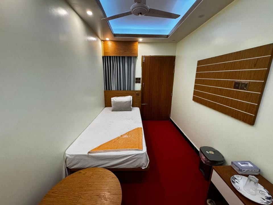 Hotel Al-Hayat Abasik Hotel in Dhaka