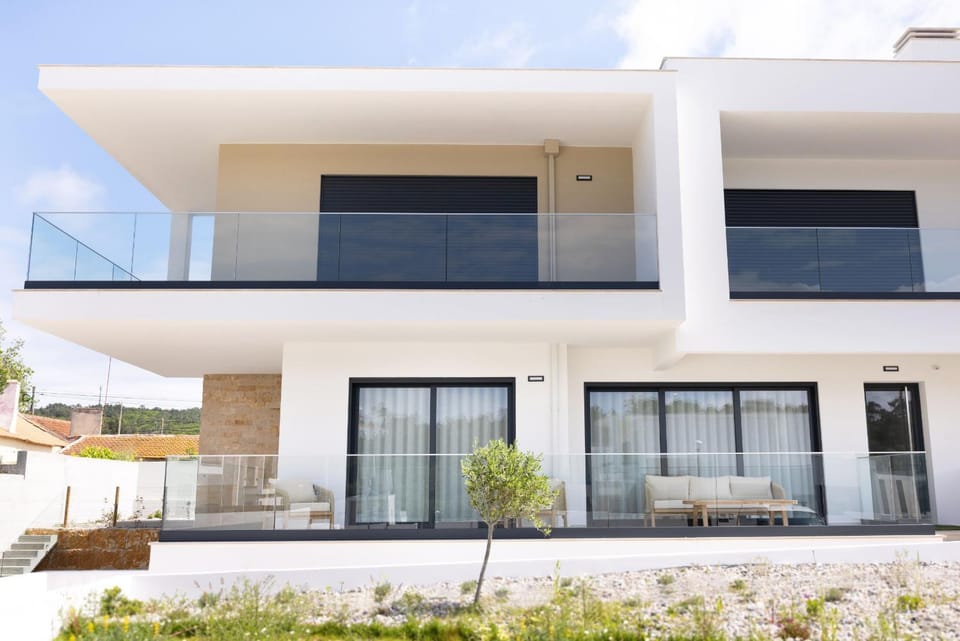 Property building, Facade/entrance, Off site