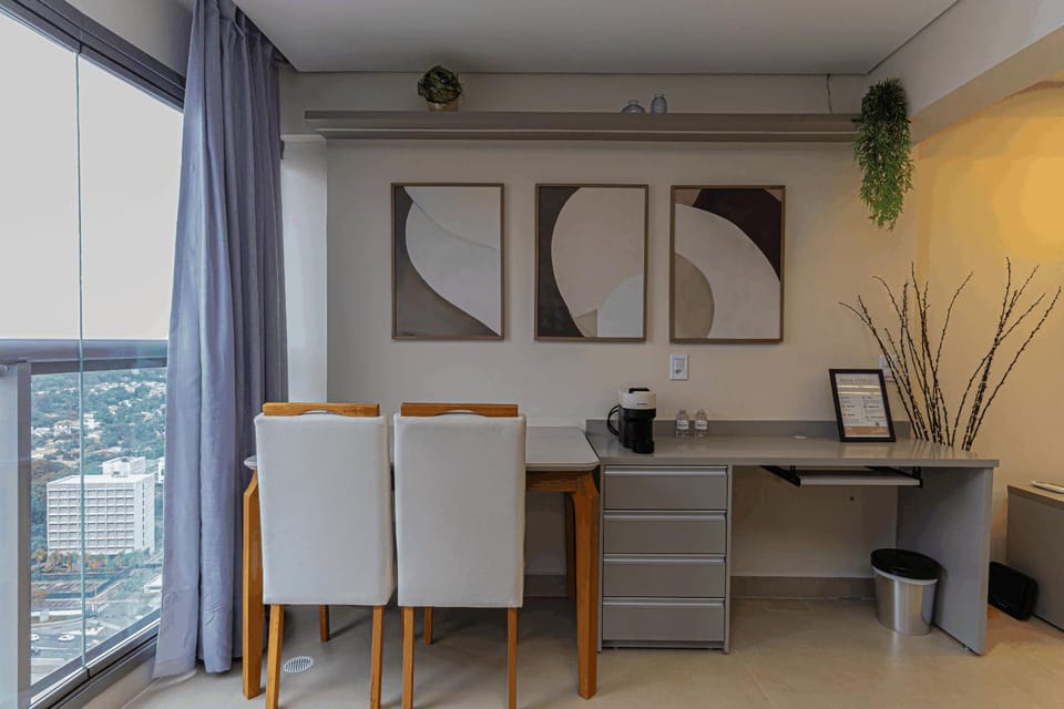 Patio, Dining area