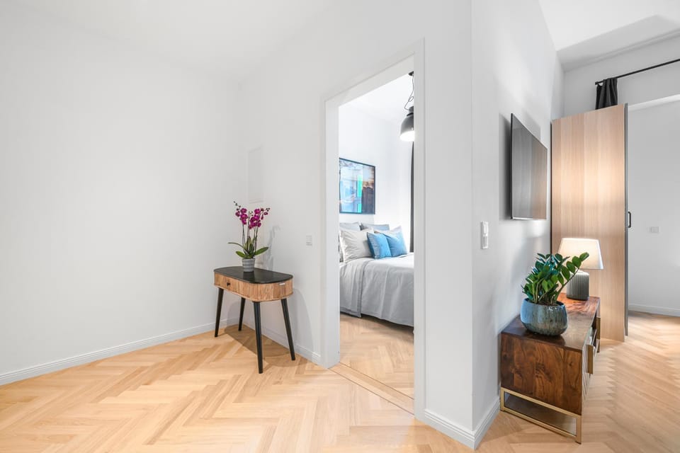 The Bornholmer - Group Flats in Central Berlin, Family-Friendly, 4 - 5 Guests Apartment in Berlin