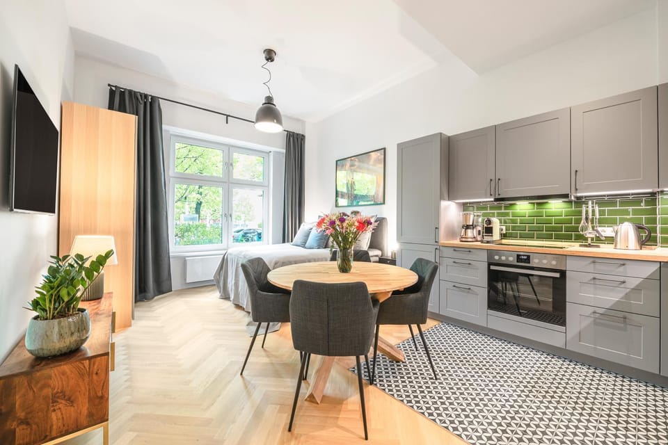 The Bornholmer - Group Flats in Central Berlin, Family-Friendly, 4 - 5 Guests Apartment in Berlin