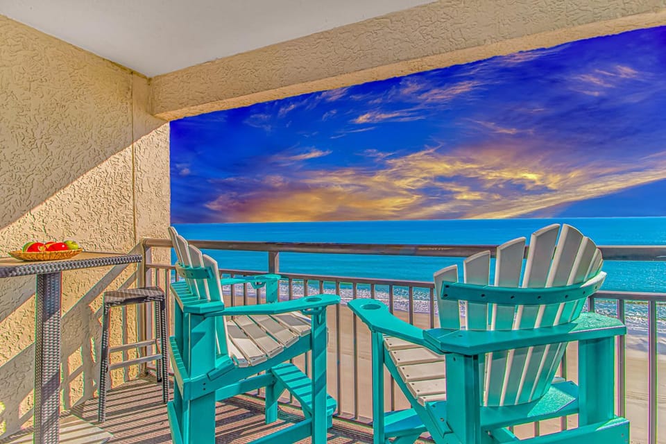 Beautifully Updated King Suite-Immaculate Oceanfront Views-Ocean Reef 1103 House in Myrtle Beach