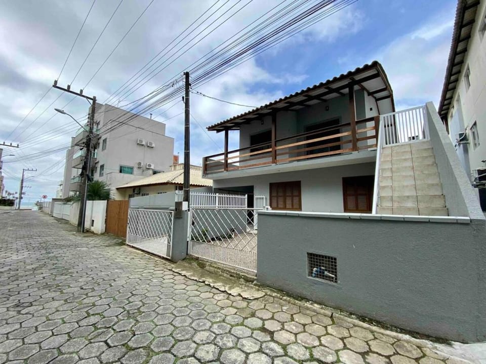Property building, Day, Street view