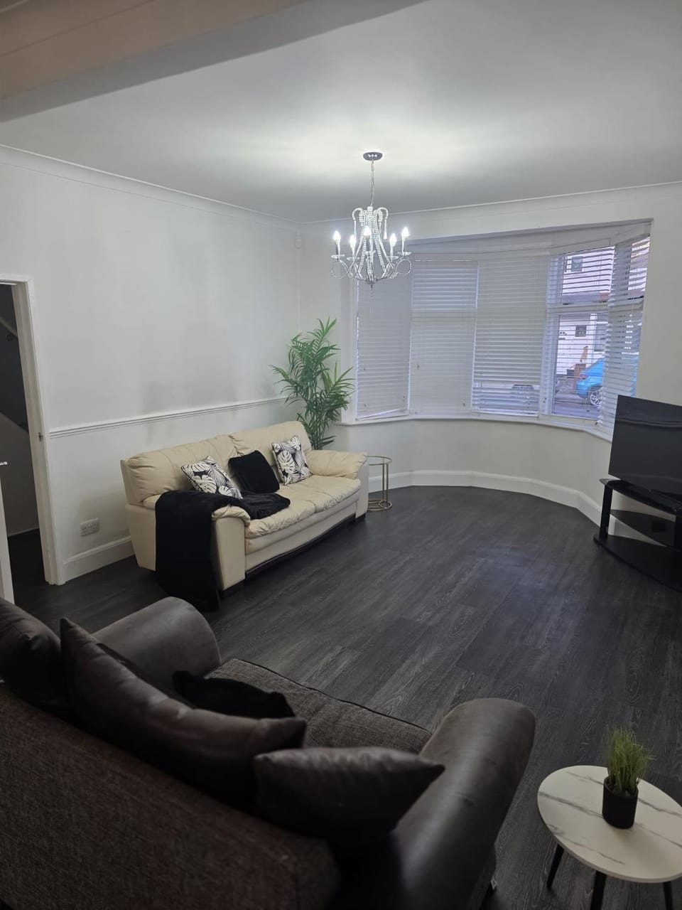 TV and multimedia, Living room, Seating area