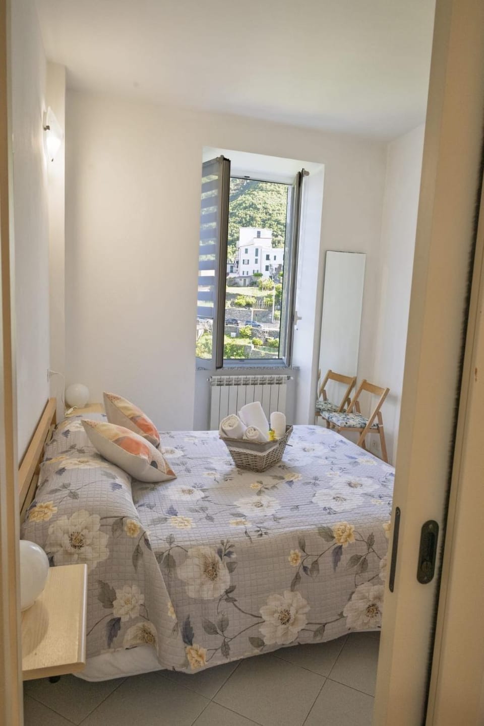 Carina House Apartment in Corniglia