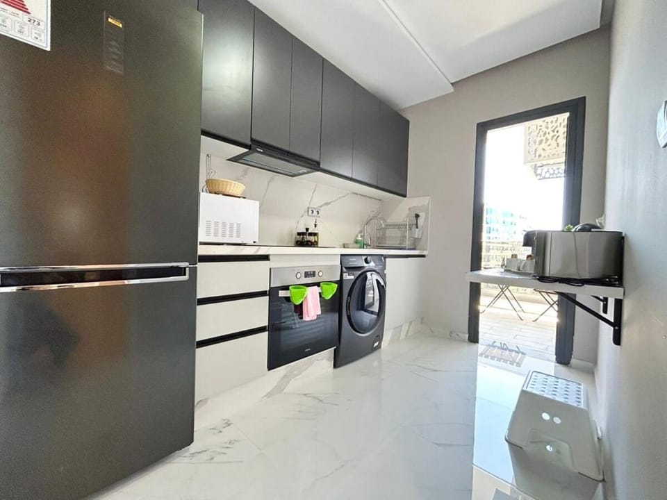 Kitchen or kitchenette, oven, stove, toaster