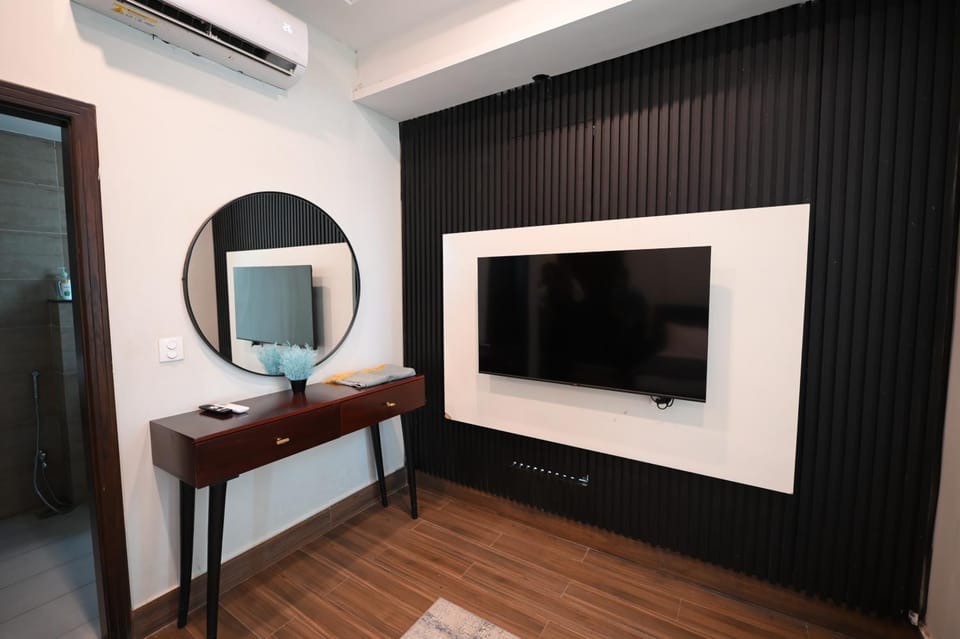 De Elevè 02'- Designer Studio Apartment Apartment in Islamabad