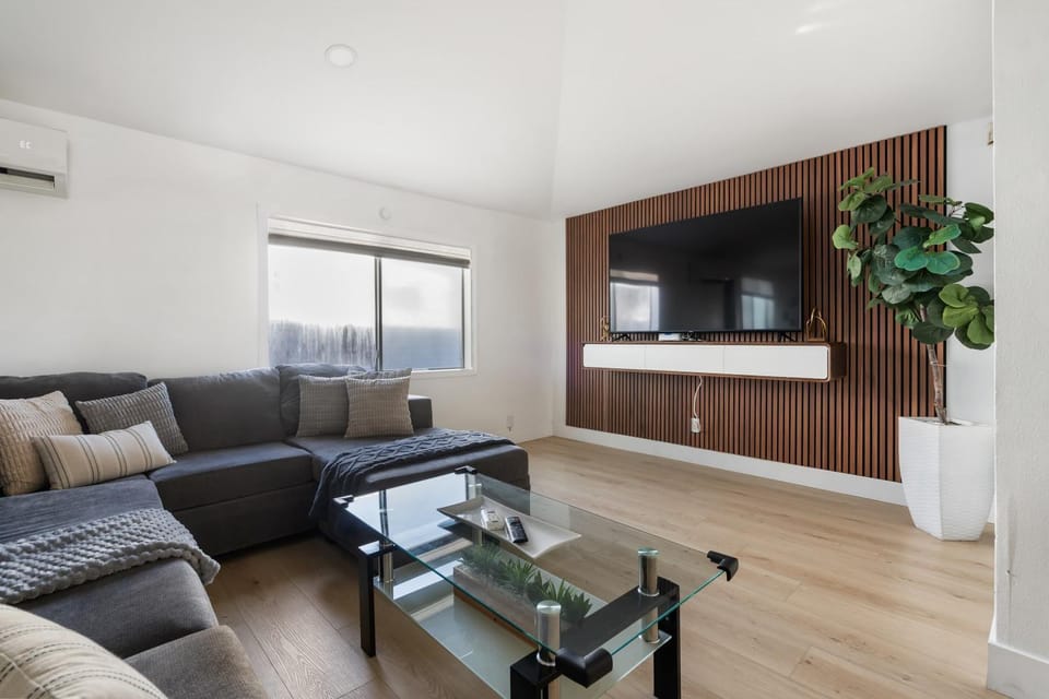 Family Pool House Oasis Apartment in National City