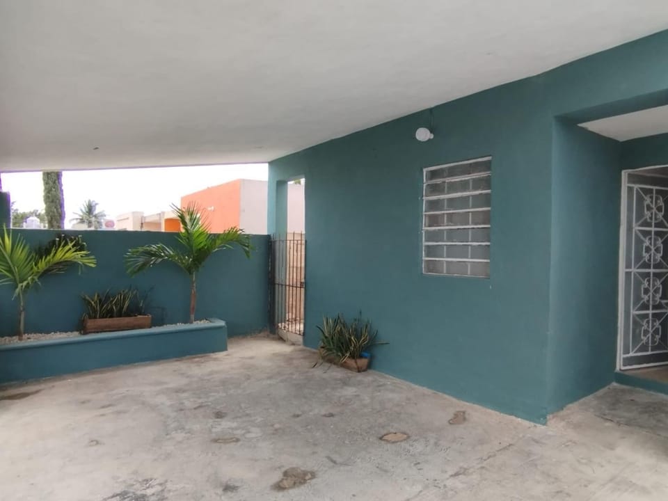 casa vergel IV House in Merida
