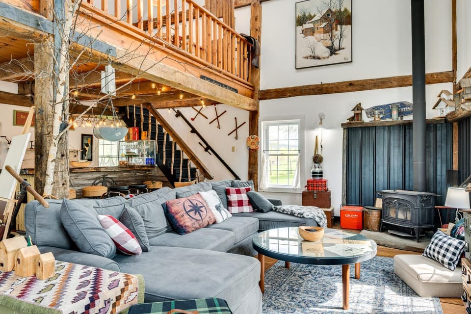 ‘True North Farm House’ - Historic Family Home House in Orleans