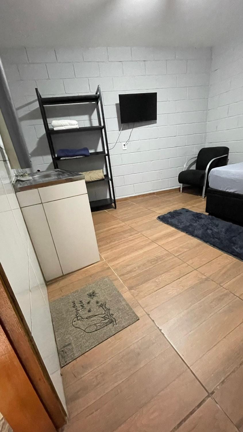 TV and multimedia, Photo of the whole room, Bedroom
