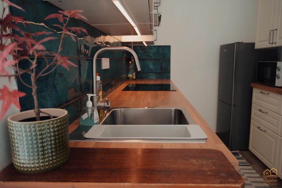 Boutique Apt above Karavan street Apartment in Budapest
