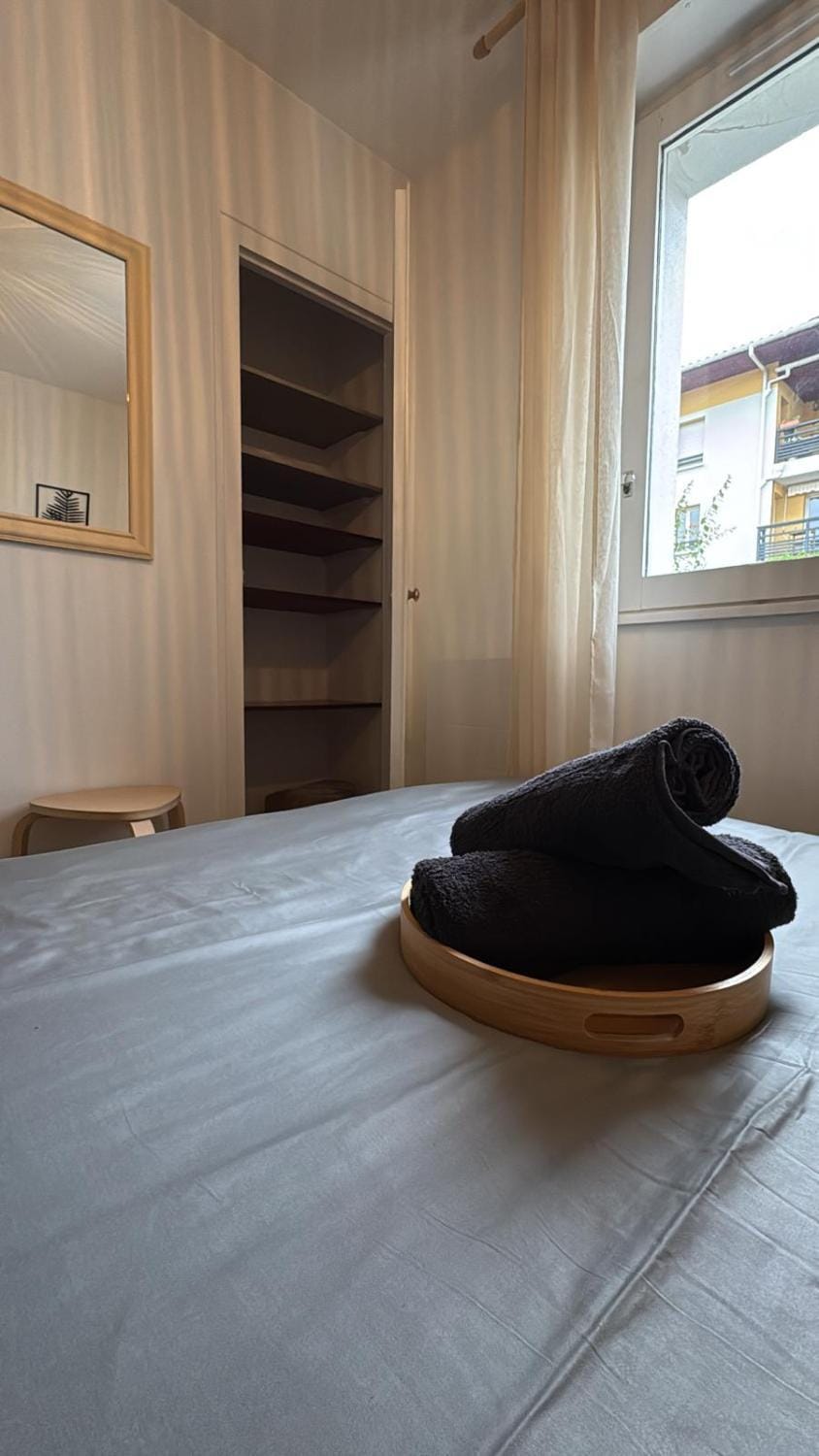 Bed, Bedroom, wardrobe