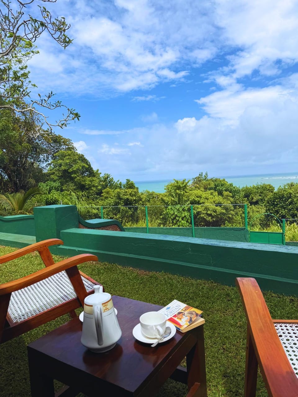 Garden, Sea view