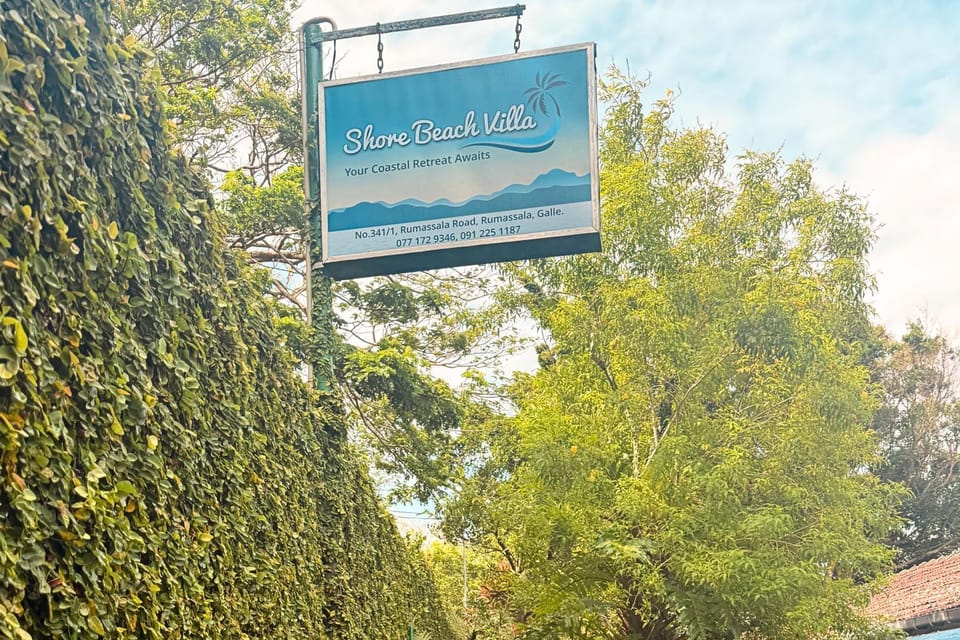 Facade/entrance