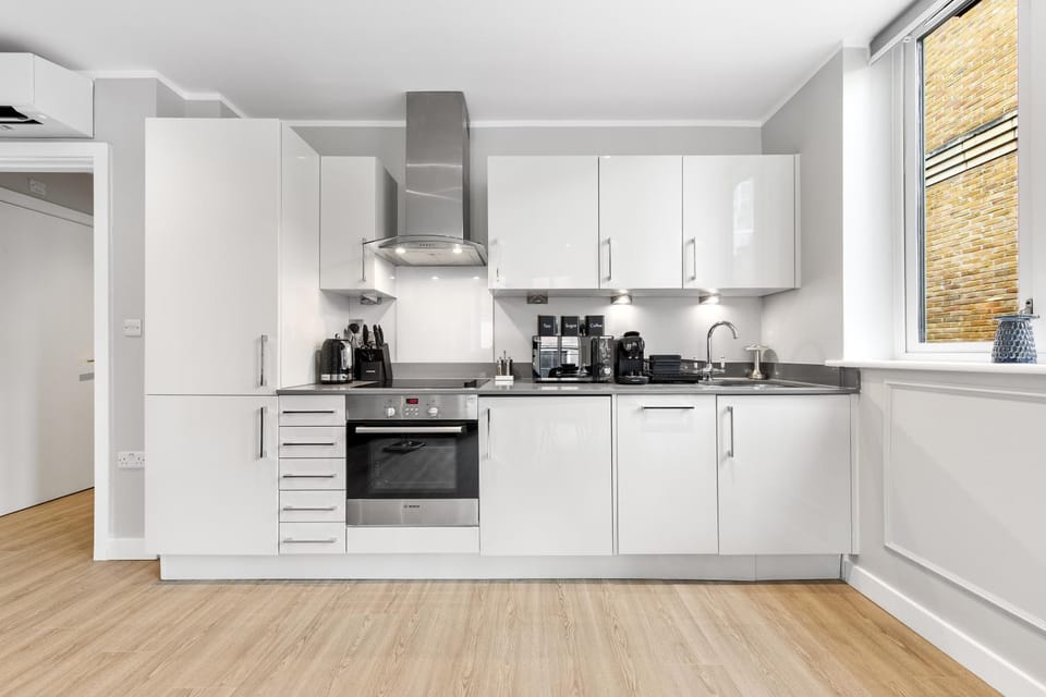 dishwasher, oven, toaster