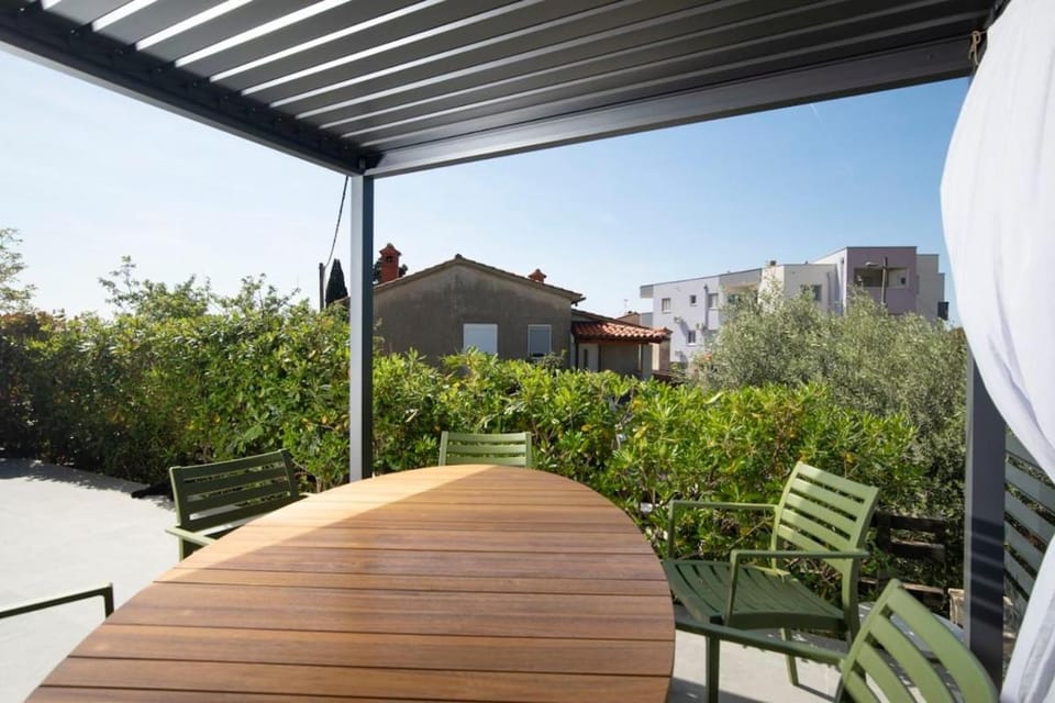 Day, View (from property/room), Balcony/Terrace, Garden view
