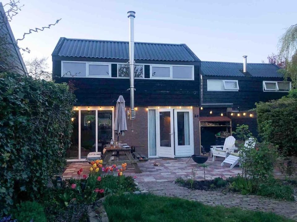 The Highlander- Stylish Hideaway near Beach & Forest Schoorl and Bergen- Dogs Welcome House in North Holland (province)