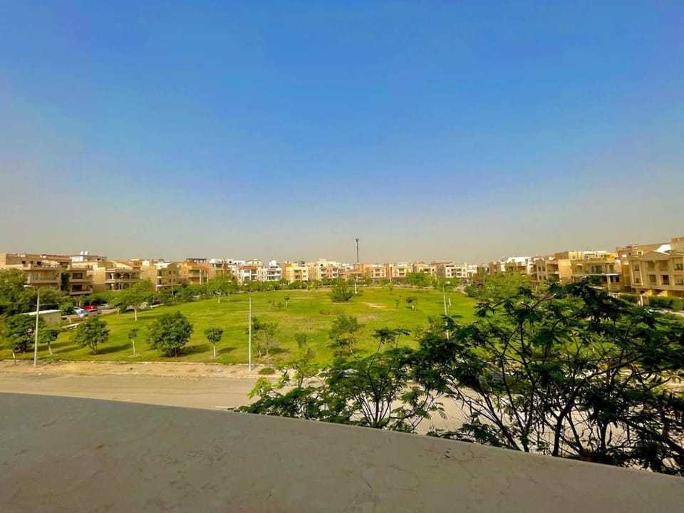 Day, Natural landscape, City view