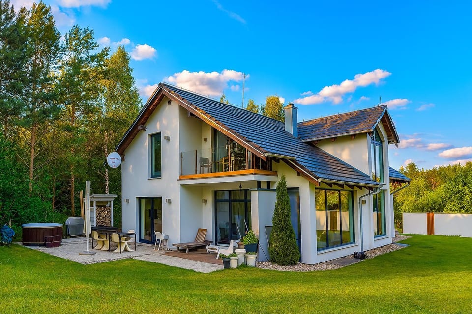 Property building, Day, Garden