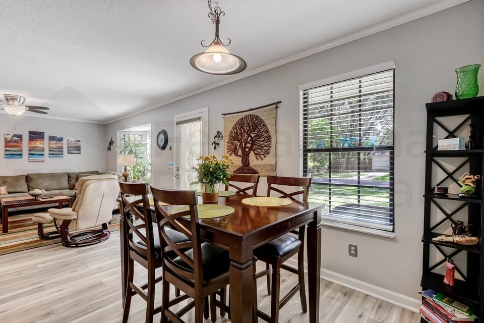 Dog Friendly - Fully Fenced - Boat or Jet Ski Pad for up to 24 Feet - Fruit Trees - 1 Week Required House in Fernandina Beach