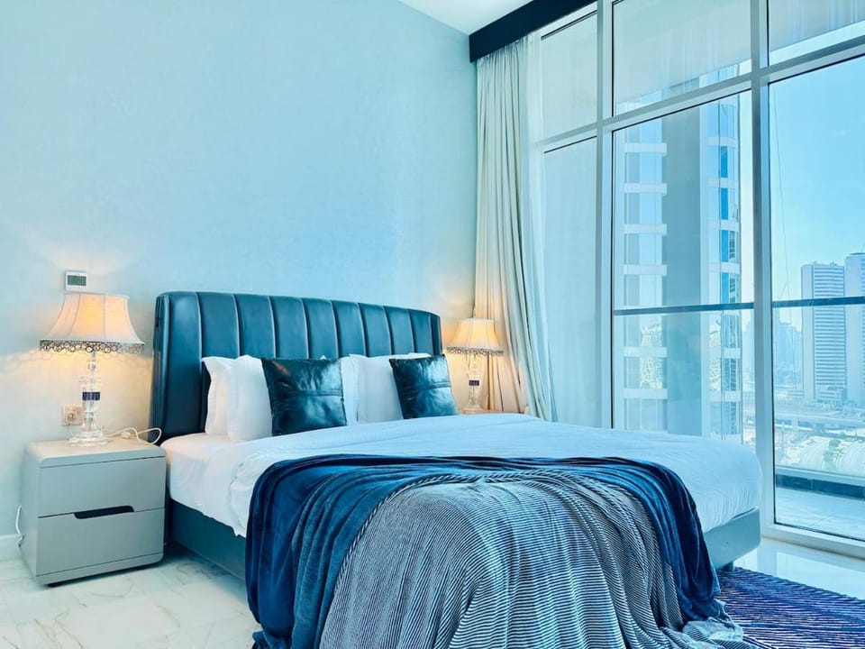 1Bhk Converted To 2Bhk Near Downtown Canal View Apartment in Dubai